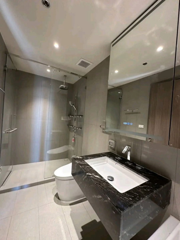 picture The Issara                   Sathorn - 5/7
