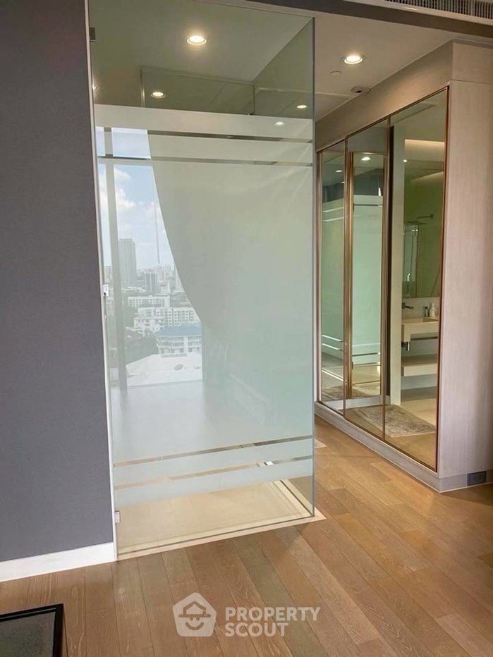 รูป คอนโด 2 ห้องนอน ชั้น 16 ใกล้ BTS พร้อมพงษ์ 100 ม. Vittorio Sukhumvit 39 (ID 2324460) - รูปที่ 10/17