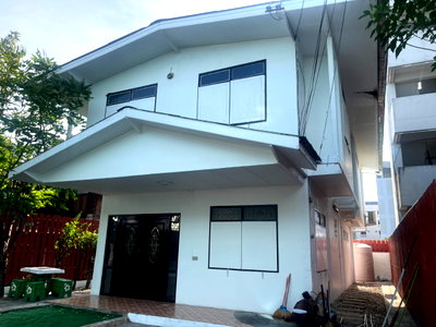 เช่าบ้านเดี่ยว เขตบางนา : U1458 ให้เช่าบ้านเดี่ยว 2 ชั้น ย่านสุขุมวิท66/1 ใกล้บีทีเอสอุดมสุข บ้านมีเฟอร์บางส่วน ทำเลดีเดินทางสะดวกเข้าออกได้หลายทาง 