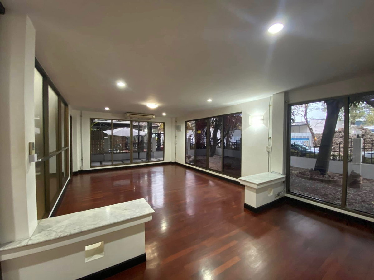 picture [VR0682] 🔥 90,000/Month | Single House Home Office Pracha Uthit - Ramindra Expressway Land 140 Sq.w. Usable 390 Sq.m. 12 Rooms  Allowed 5 Parking🔥 - 7/10