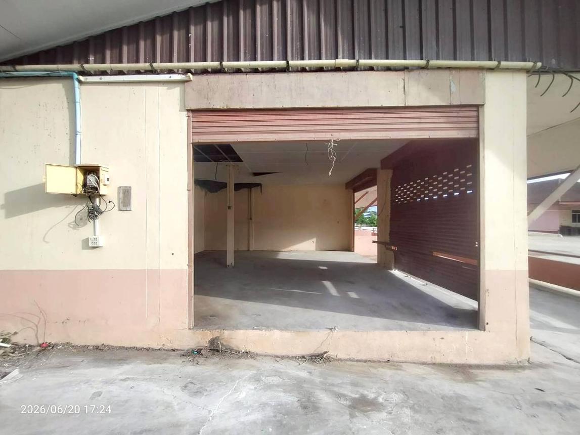 picture FACTORY 13467 Sq.w. Bung Samakkhi Kamphaeng Phet for 29.5M - 44/59