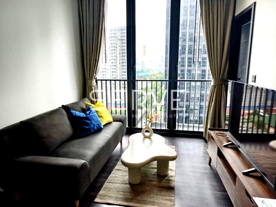 Condos for rent : 1 Bed Large Room City View  Fully furnished Condo Good Location Close To MRT Phra Ram 9  @ The Line Asoke-Ratchada 