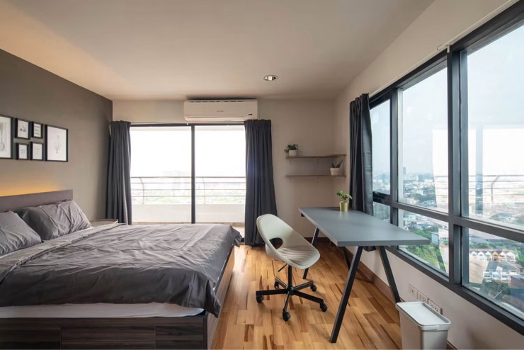 picture Sarin Place Ratchada 46 ✨ Large 2BR corner unit | 22nd floor | Spacious balcony | Ready to move in immediately - 9/16