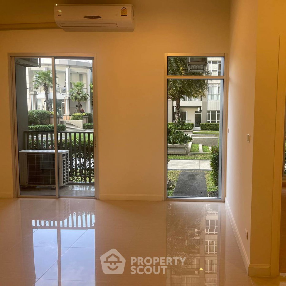 picture Great Value 2-BR Manor Sanambinnam Near MRT Phra Nang Klao Bridge (ID 977579) - 7/14