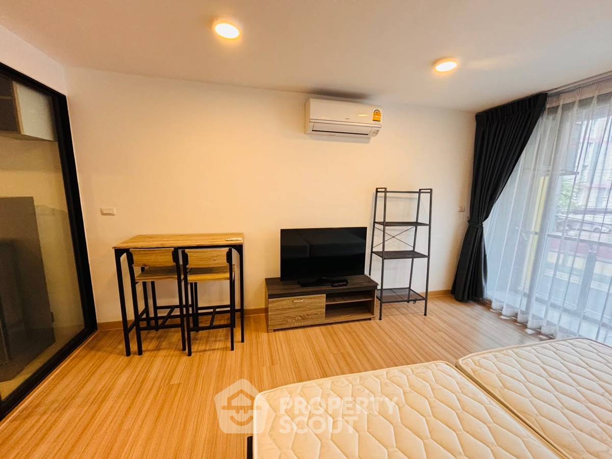 picture Pet-Friendly 1-BR At Chateau In Town Pinklao, MRT Sirindhorn (ID 3193732) - 8/18