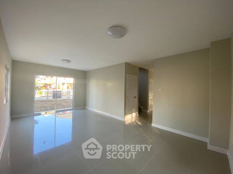 picture 3-BR House At กาญจน์กนกวิลล์ 15 Nong Phueng, Chiang Mai (ID 3185963) - 1/13