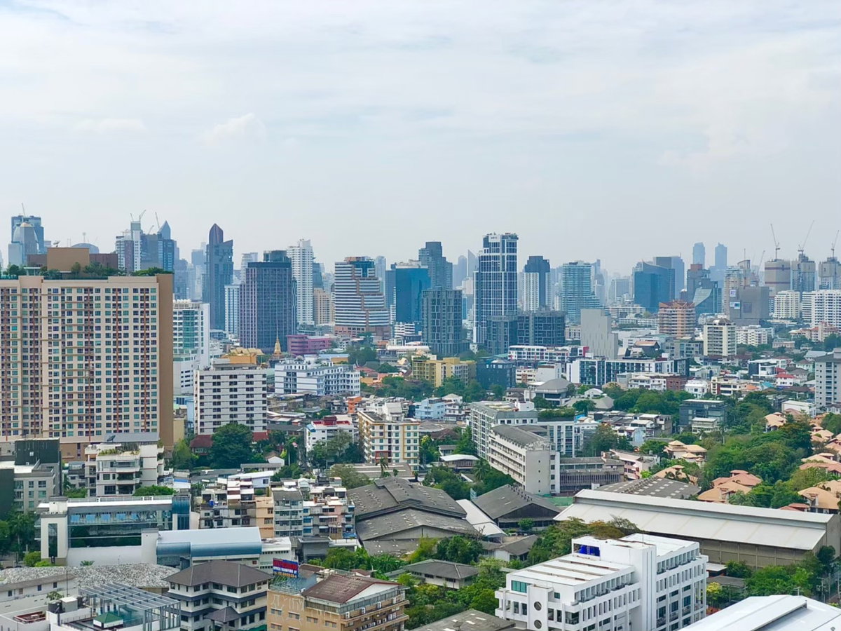 picture For Sale: Exclusive Corner Unit at Le Luk Condo – Steps from BTS Phra Khanong - 50/65