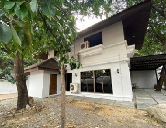 รูป ให้เช่าบ้านเดี่ยว 2 ชั้น ทำเล ประชาอุทิศ เหม่งจ๋าย เข้าซอย 150 เมตร / แอร์ 8 เครื่อง / เหมาะเป็นสำนักงาน , ไลฟ์สด , online , จดบริษัทได้ - รูปที่ 12/13