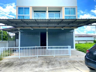 Houses for sale : 🏡✨ Two-Storey Detached House for Sale in Tha Wang Tan, Saraphi — Suitable for Living or a Home Office ✨🏡