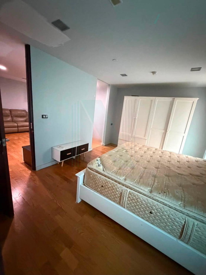 picture 🎉 For Rent Condo QUAD SILOM Building 1, Floor 2,1 BED PLUS, Room size 42 sqm - 2/8