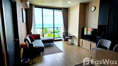 Condos for rent : Room for rent 2 bed 1 bath at Edge Central 6676149