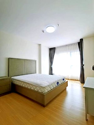 คอนโดให้เช่า : (FY059) ให้เช่า Supalai Veranda Rama 9 ชั้น 28 1 ห้องนอน วิวเมือง+วิวสระว่ายน้ำ
