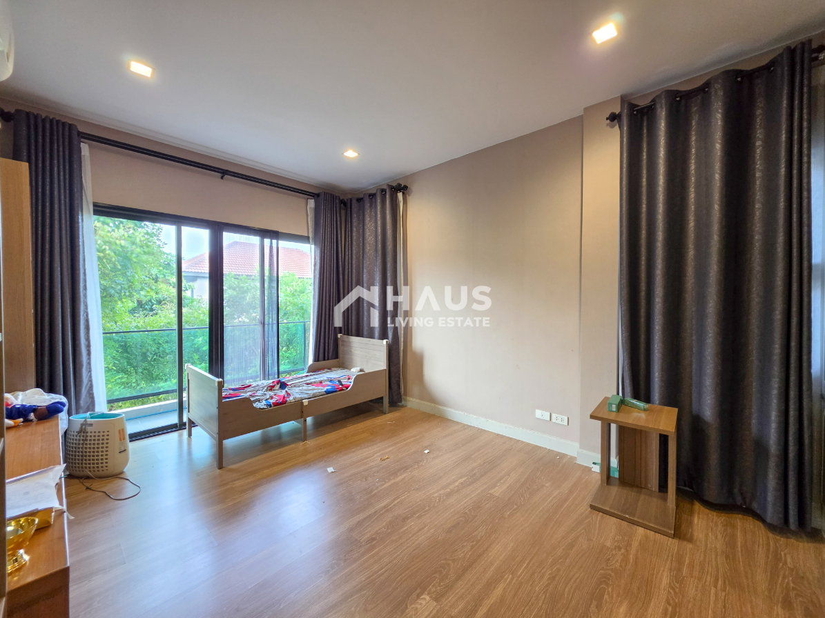 รูป 🔥 คุ้มที่สุด! บ้านพร้อมห้องนอนล่าง ต่อเติมลงเข็มหน้า-หลังบ้านแล้ว 🔥 ขายบ้านเดี่ยว เวนิว พระราม 5-2 🔥 / 4 ห้องนอน #HRM5099 - รูปที่ 14/24