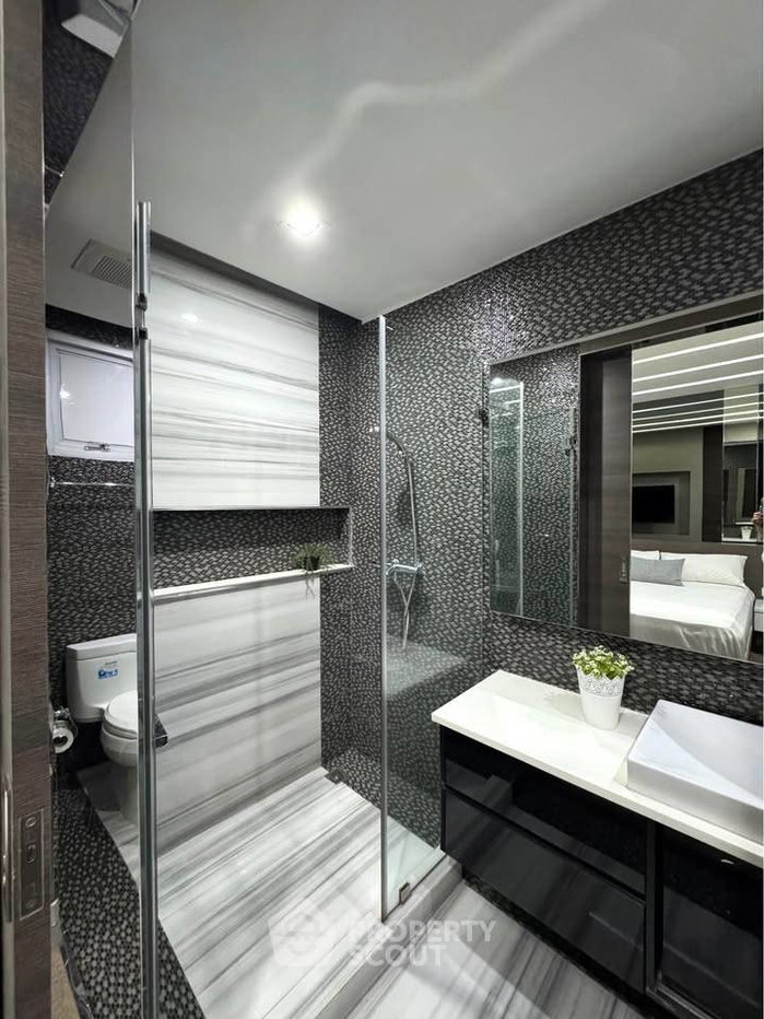 รูป 3 ห้องนอน 240 ตร.ม. ชั้น 20 Citi Smart Sukhumvit 18 ใกล้ BTS อโศก 200 ม. (ID 3193405) - รูปที่ 21/27