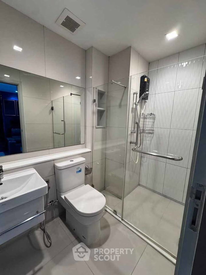 picture 18th-Floor 1-BR At Life Asoke - Rama 9 Near MRT Phra Ram 9 (ID 3193186) - 5/5