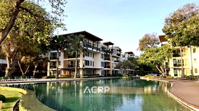 Condos for sale : Beachfront Condo Baan Sansuk Hua Hin for sale. (00160997)