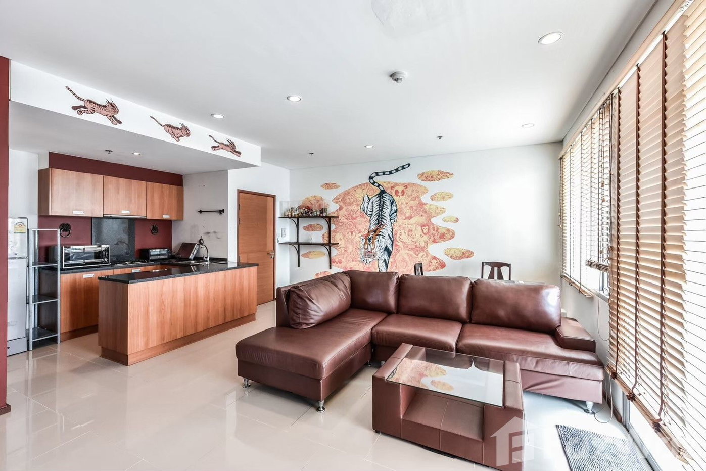 picture High floor River-City Amazing View 1852468 - 7/18