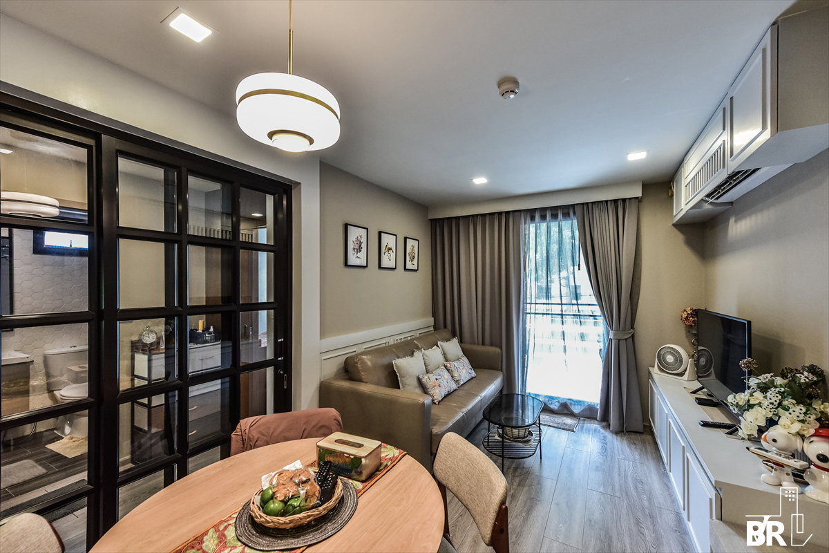 picture Maestro 14 Siam-Ratchathewi 🐾 Pet-Friendly Condo in the Heart of Bangkok, Only 300 m. from BTS Ratchathewi - 1/7