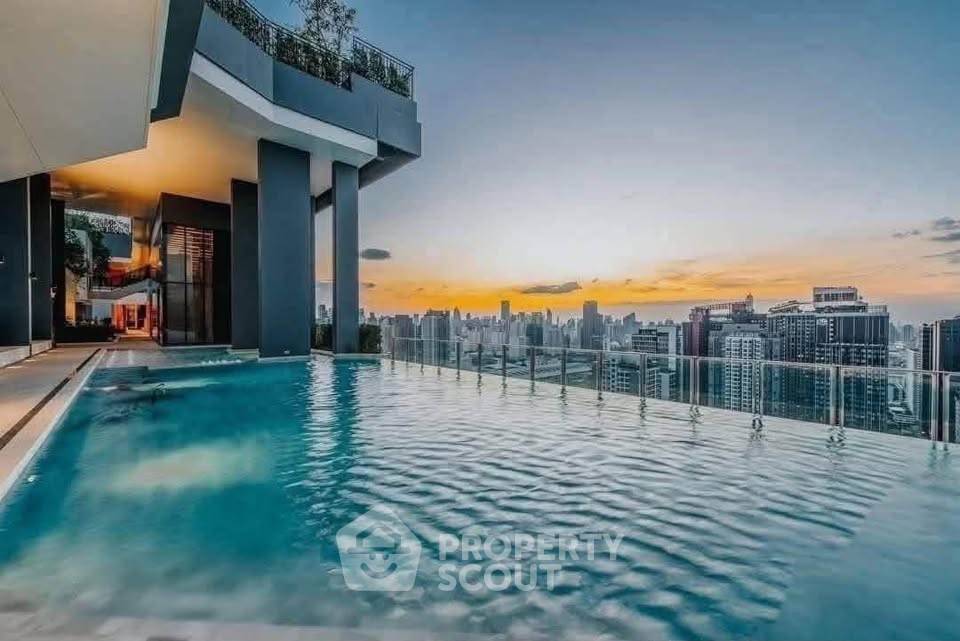 picture 30th-Floor 1-BR Ideo Rama 9 - Asoke 300m To MRT Phra Ram 9 (ID 3194953) - 16/23