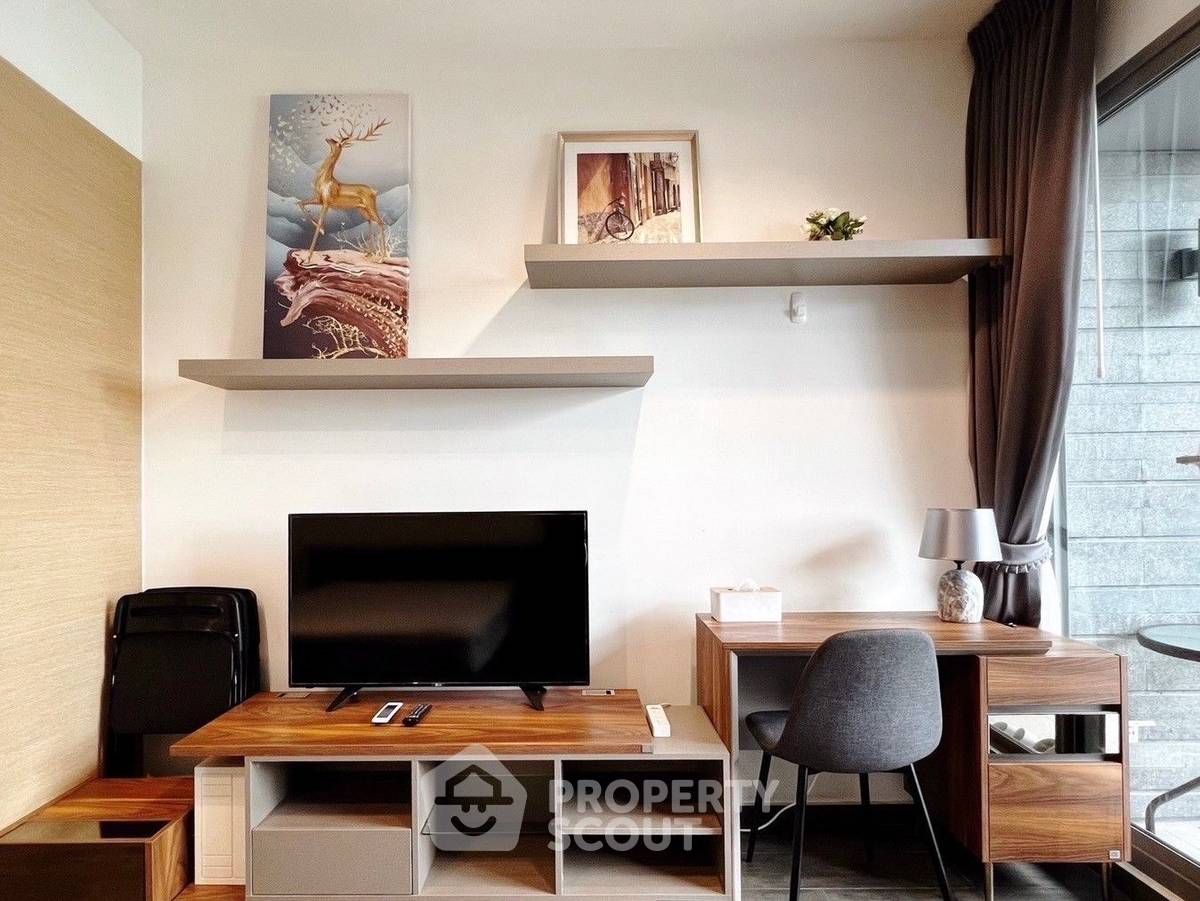 รูป คอนโด 1 ห้องนอน The Lofts Ekkamai ใกล้ BTS Ekkamai เพียง 200 ม. (ID 1526226) - รูปที่ 2/14