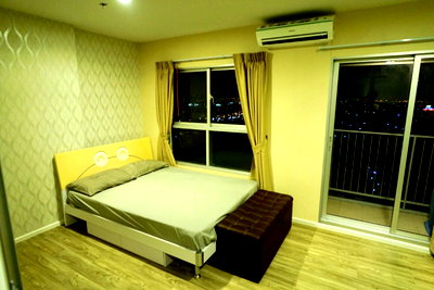 คอนโดให้เช่า : **ห้องพร้อมอยู่** ให้เช่าอิซซี่คอนโดสุขสวัสดิ์ ISSI CONDO SUKSAWAD **วิวแม่น้ำ มีเครื่องซักผ้า**