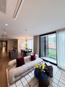 VIA 34 | 125 SQ.M. — Ultra-Luxury Residence | 32.7 MB.