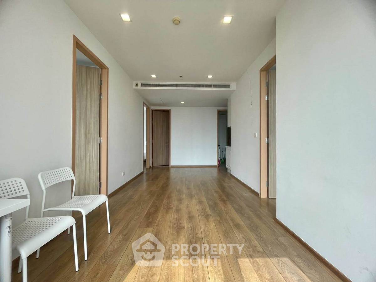 picture 19th-Floor 3-BR Condo At Noble Be 33 Near BTS Phrom Phong (ID 3193457) - 7/18