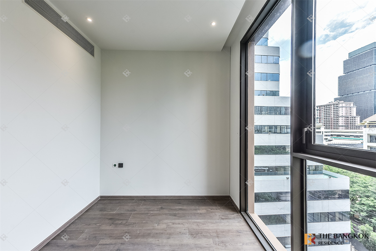 picture ROMM CONVENT Easy Travel, Fully Utilized Space near BTS Sala Daeng - 1/10