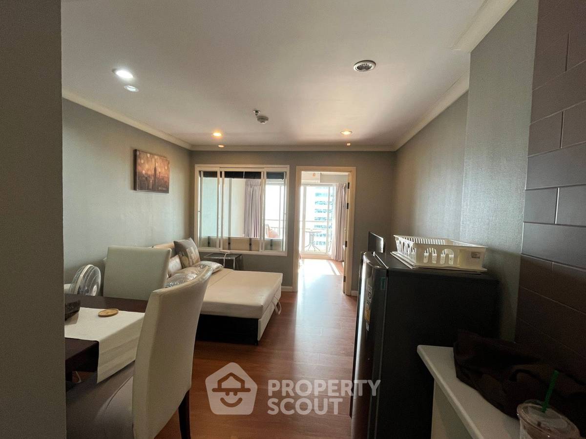 picture Great Value 1-BR At Grand Park View Asoke Near MRT Sukhumvit (ID 2076712) - 15/26