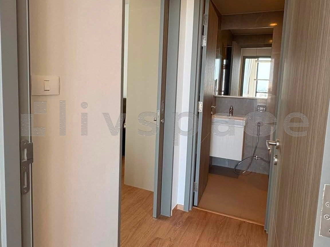 picture ▚ L0FC49ツ FOR RENT: The Issara Sathorn 2 Bed 2 Bath 90sqm Beautifully Decorated High Floor Unblocked View Cool Facing✨ - 16/18