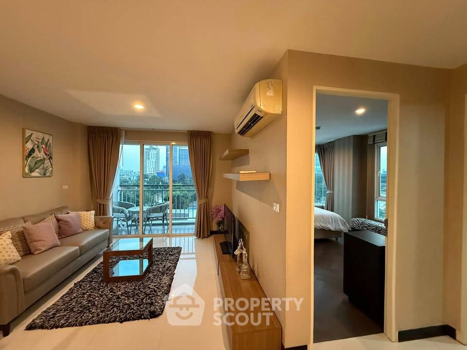 picture 1-BR Condo At Voque Sukhumvit 16 Condominium Near MRT Queen Sirikit (ID 3192888) - 6/15