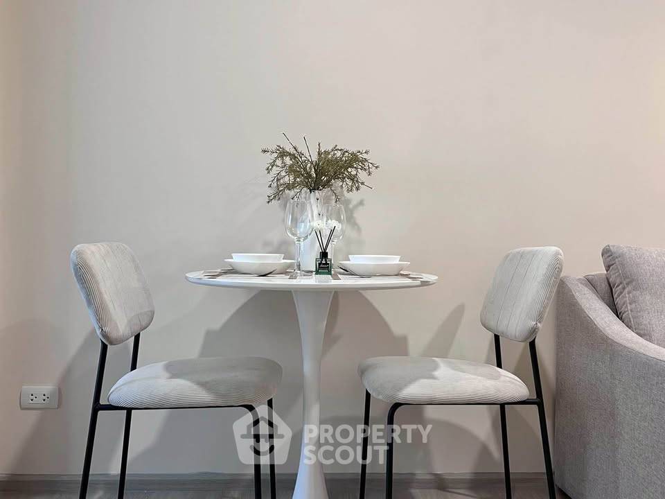 picture 1-BR Condo At The Belgravia @ Ratchada 17 Near MRT Sutthisan (ID 3193456) - 4/12