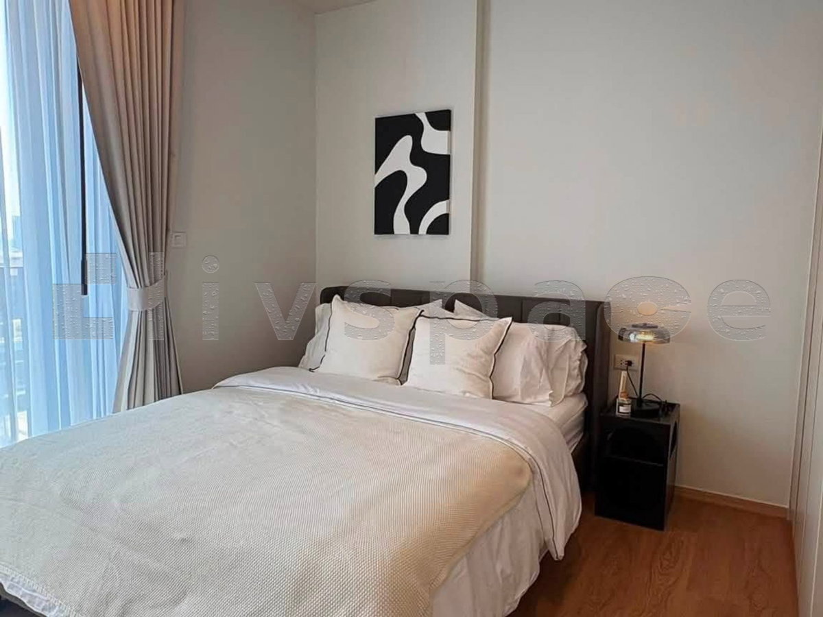 picture ▚ L0FC49ツ FOR RENT: The Issara Sathorn 2 Bed 2 Bath 90sqm Beautifully Decorated High Floor Unblocked View Cool Facing✨ - 12/18