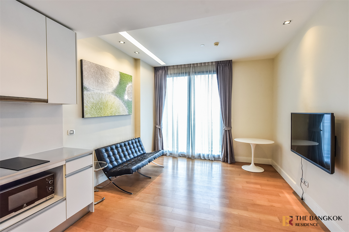 picture Equinox Phahol-Vipha Ready-to-move-in Condo at an Amazing Price!! - 8/10