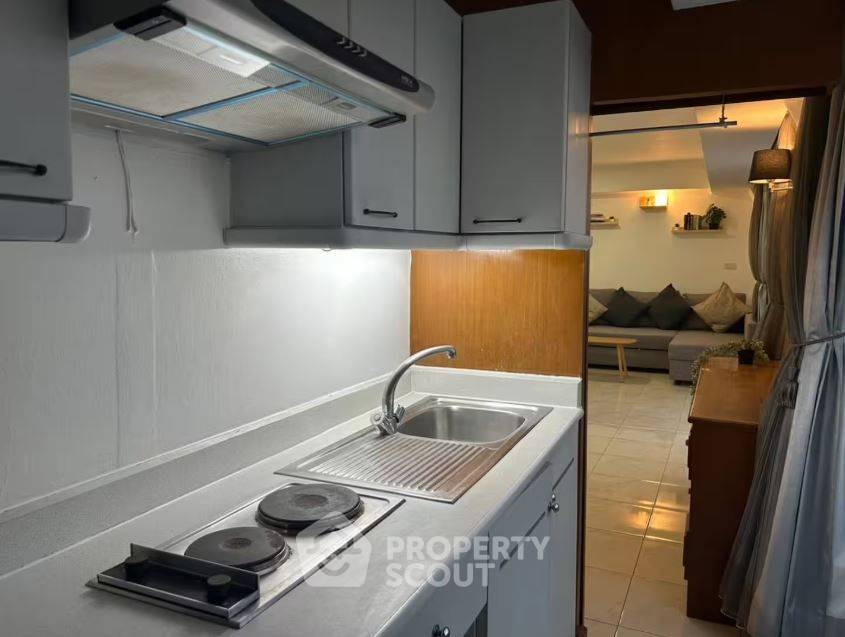 picture 26th-Floor 1-BR At Omni Tower, 400m To BTS Nana (ID 3192875) - 10/10