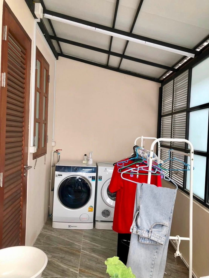 รูป [VR0687] 🔥 ขาย 9.5 ล้าน / เช่า 45,000/เดือน | ทาวน์เฮ้าส์รีโนเวท Modern Chinese รัชดา 18 ใหญ่ 180 ตร.ม. ฮวงจุ้ยดี ใกล้ MRT ห้วยขวาง & สุทธิสาร! 🔥 - รูปที่ 14/18