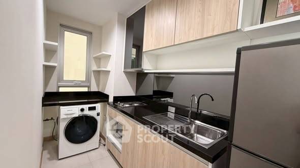 picture 41st-Floor 1-BR Sky Walk Residences For Sale Near BTS Phra Khanong (ID 3192351) - 3/6