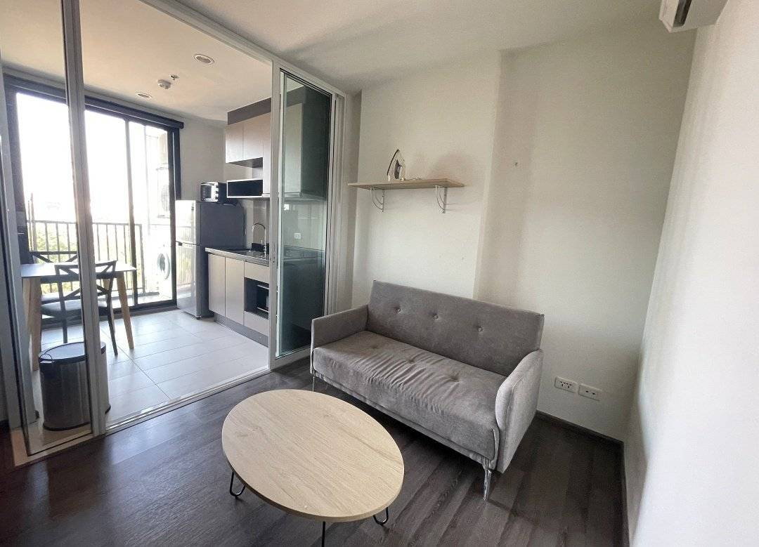 รูป **ขายด่วน** The Base Height Condo ห้องสวย เฟอร์นิเจอร์ครบ - รูปที่ 2/13