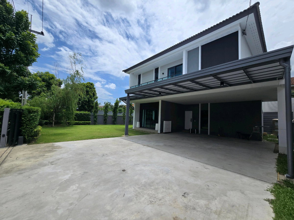 รูป ให้เช่า บ้านเดี่ยว CENTRO Vibhavadi ** 79,900 บ./ด. ** ที่ดิน 100 ตร.ว. พท. ใช้สอย 252 ตร.ม. 4ห้องนอน 5ห้องน้ำ 3ที่จอดรถ - รูปที่ 3/39