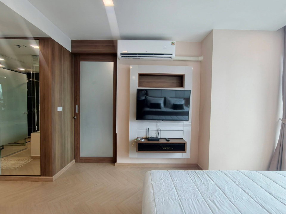 picture The Address                     Sathorn  - 5/17
