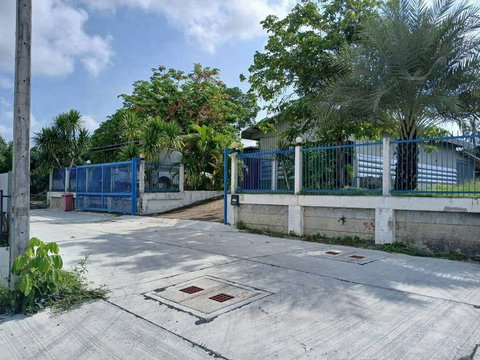 Factory and land for sale in Nong Kham, Sriracha, Chonburi. Excellent location.