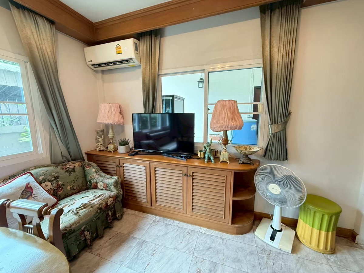 รูป 🏡 ให้เช่าบ้านเดี่ยว 2 ชั้น ลาดพร้าว 71 (นาคนิวาส 48) พร้อมเฟอร์นิเจอร์ครบ บิ้วอินทั้งหลัง 3 ห้องนอน 3ห้องน้ำ บ้านเลขที่ 16 | พื้นที่ 55 ตร.วา | - รูปที่ 13/20