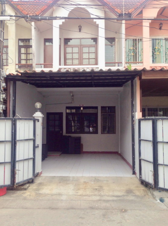 รูป ให้เช่าทาวน์เฮ้าส์ นวมินทร์  135 32/271 18 ตรว. 2 ชั้น 2 ห้องนอน 2 ห้องน้ำ 1 ห้องครัว แอร์ 3 ตัว 8000 บ. - รูปที่ 2/7