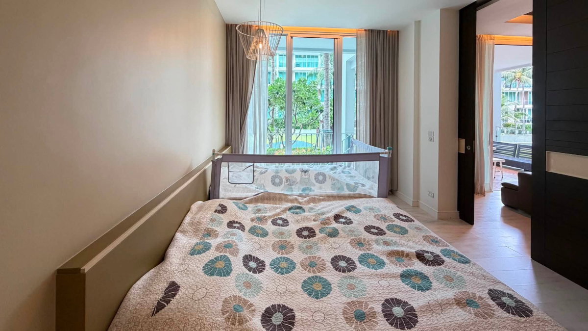picture Ocas Hua Hin | Price 50,000 THB | Beachfront condo, large room, great location, ready to move in. - 7/17