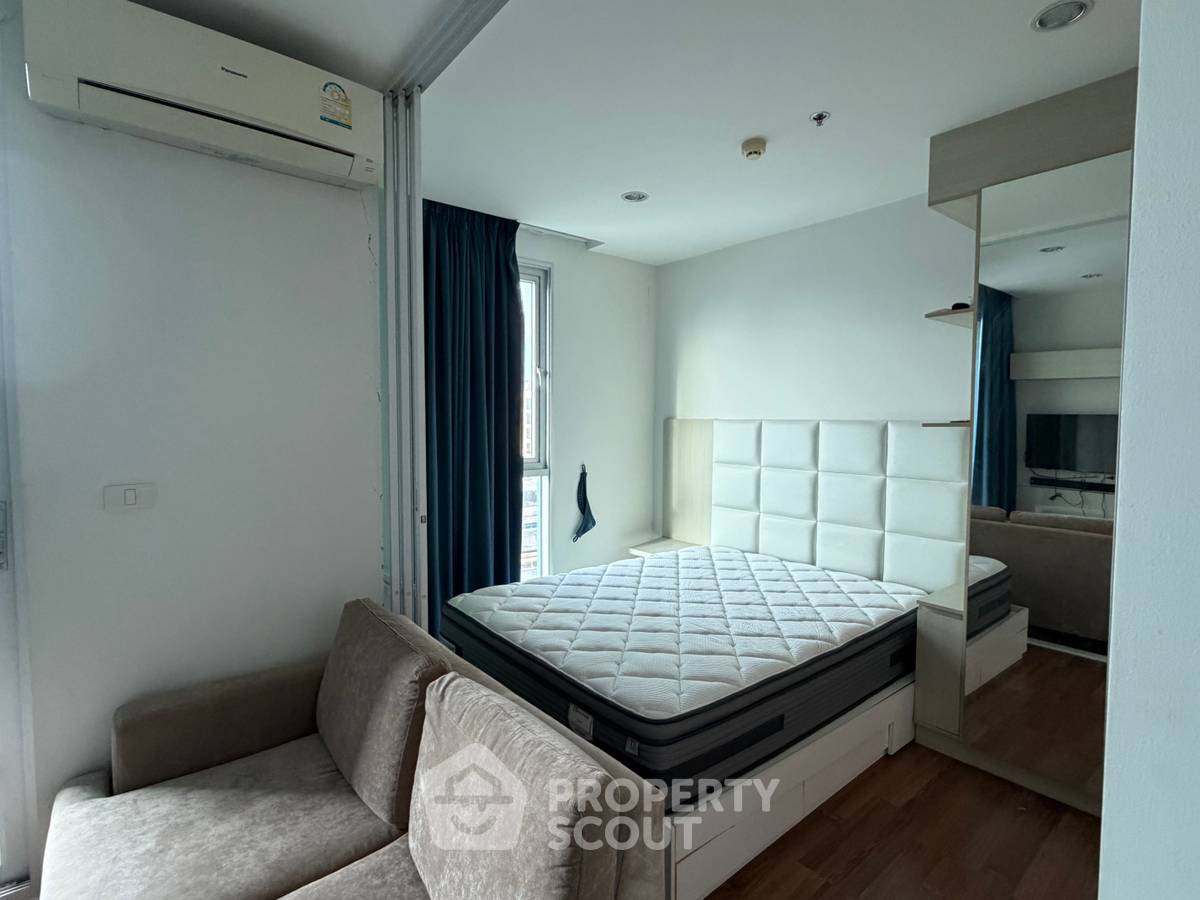 picture 100m To MRT Tao Poon, 1-BR Condo At Chewathai Interchange (ID 3190061) - 3/6
