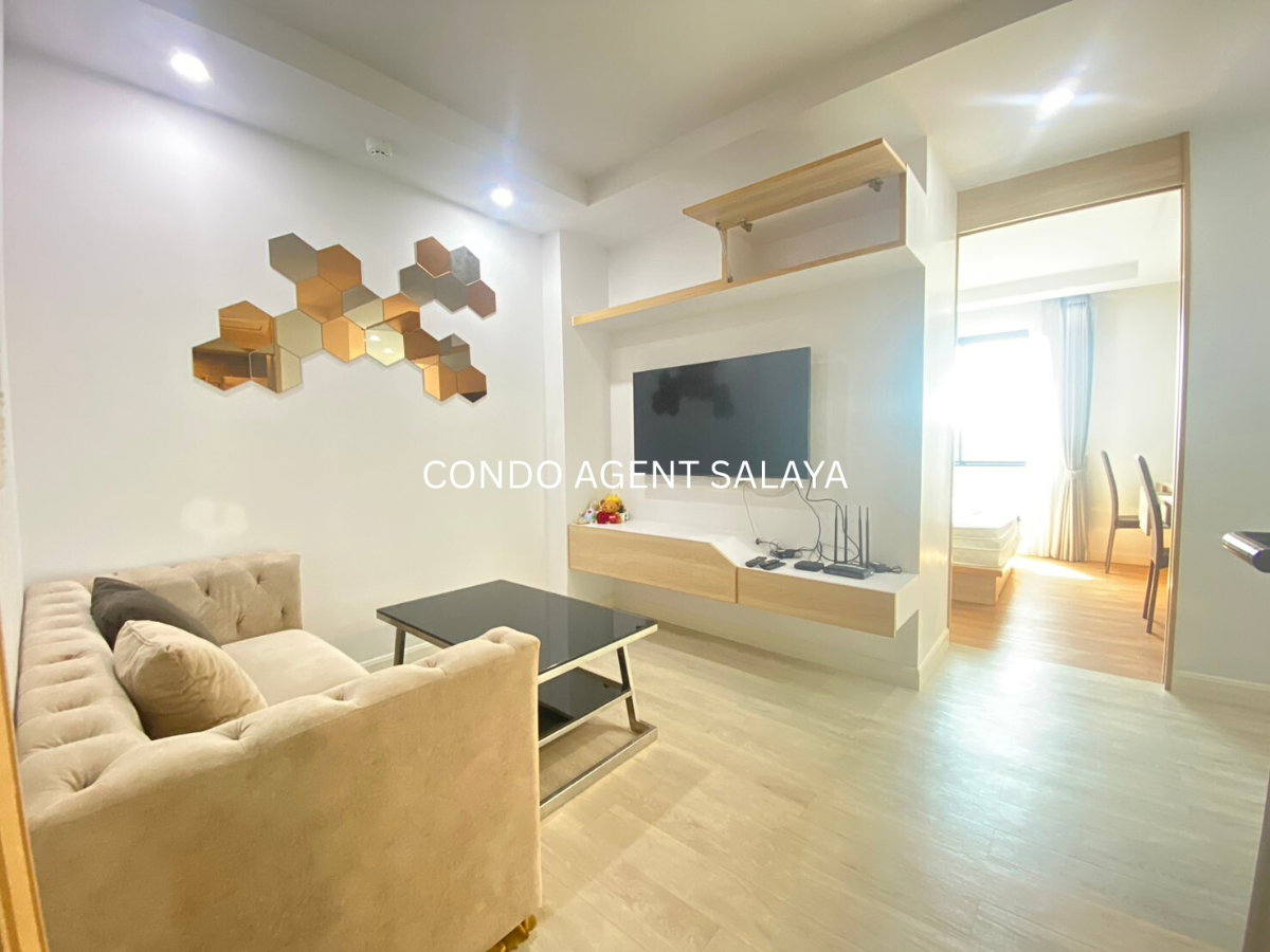 รูป ขาย V Condo Salaya 𝟏 𝐁𝐞𝐝𝐫𝐨𝐨𝐦 | 𝟏 𝐁𝐚𝐭𝐡𝐫𝐨𝐨𝐦 🛁 วิวสนามกอล์ฟ - รูปที่ 1/16