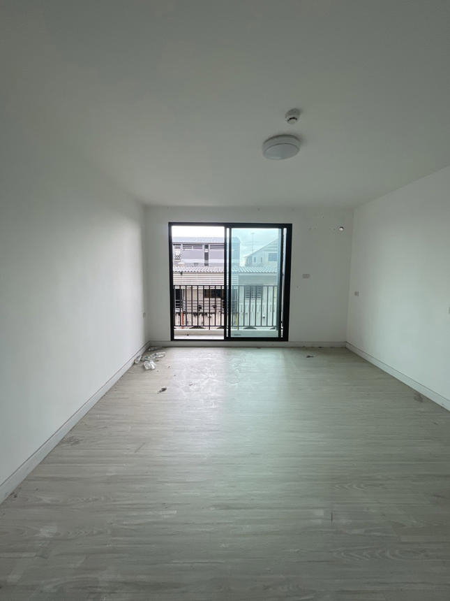 รูป 🏢 ขาย คอนโด นว ลิฟวิ่ง คอนโด (Nawa Living Condo) - รูปที่ 1/5
