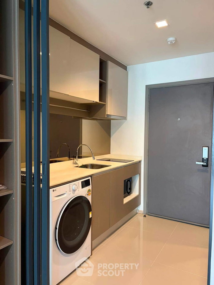 รูป ใกล้ BTS วงเวียนใหญ่เพียง 200 ม. ห้อง 1 ห้องนอน Ideo Sathorn-Wongwian Yai (ID 3193671) - รูปที่ 7/10