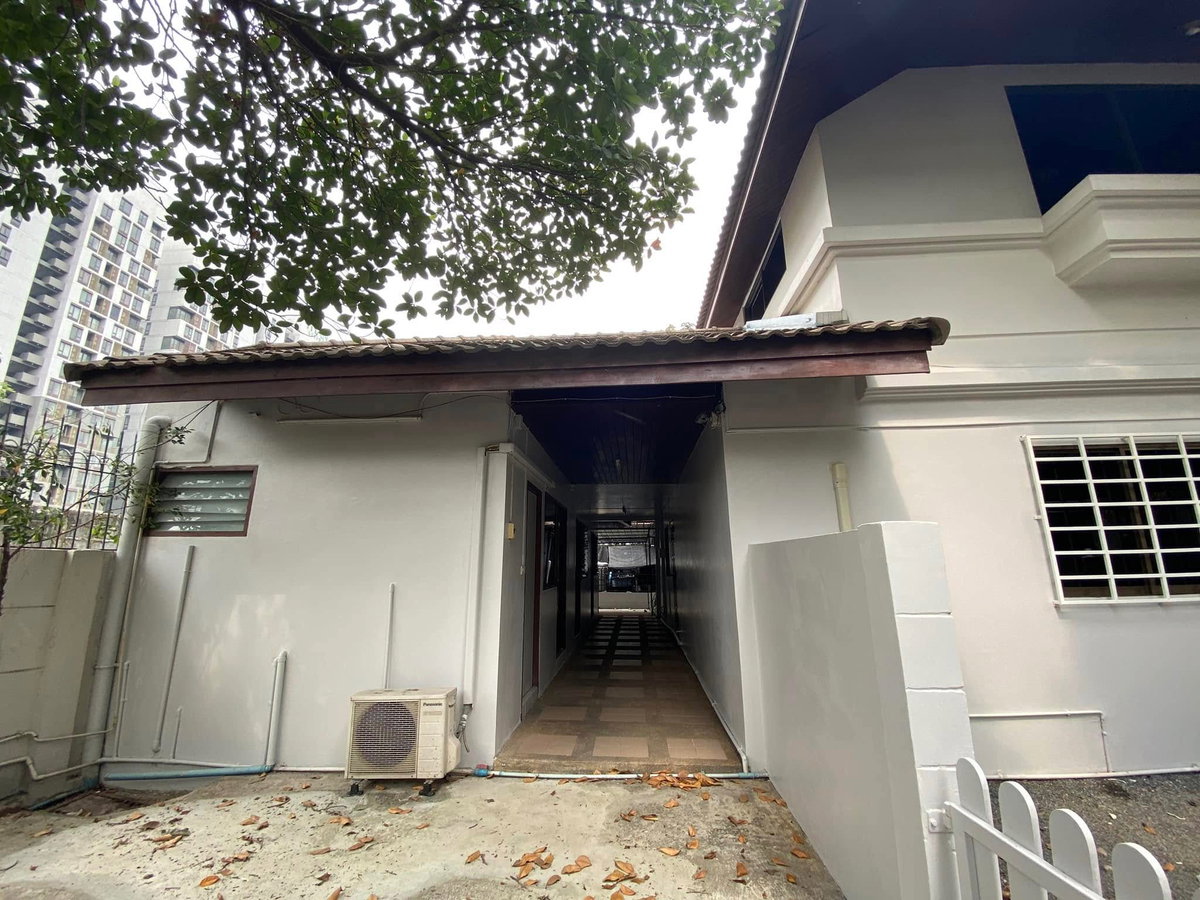 picture [VR0682] 🔥 90,000/Month | Single House Home Office Pracha Uthit - Ramindra Expressway Land 140 Sq.w. Usable 390 Sq.m. 12 Rooms  Allowed 5 Parking🔥 - 2/10