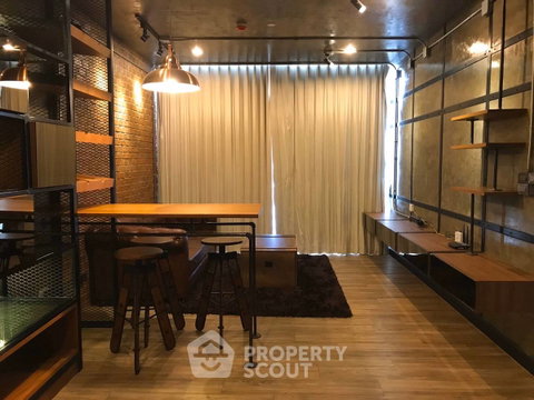 ขายคอนโด 2 ห้องนอน ชั้น 15 The Room Sathorn ใกล้ BTS เซนต์หลุยส์ (ID 3191656)